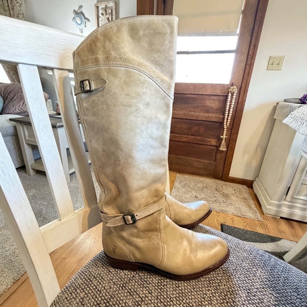 Frye Shirley‎ Riding Boots Light Color Distressed Leather Tall Equestrian 9M